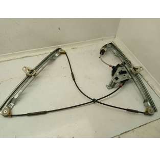 ELEVALUNAS DELANTERO...