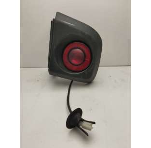 PILOTO TRASERO IZQUIERDO »...