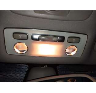 LUZ INTERIOR RENAULT LAGUNA...