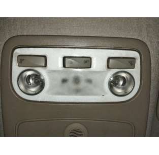 LUZ INTERIOR RENAULT CLIO...