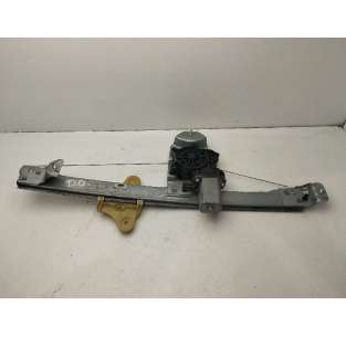 ELEVALUNAS DELANTERO...