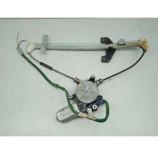 ELEVALUNAS TRASERO DERECHO...