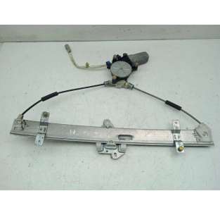 ELEVALUNAS DELANTERO...