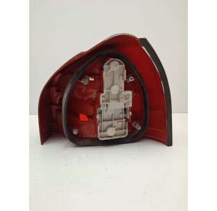 PILOTO TRASERO IZQUIERDO... 2