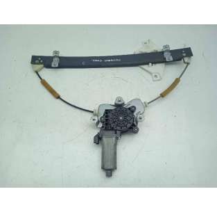 ELEVALUNAS TRASERO DERECHO...