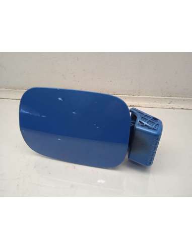 TAPA EXTERIOR COMBUSTIBLE HYUNDAI -...