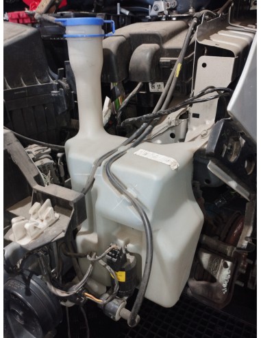 Recambio de deposito limpia para ford ka+ ultimate referencia OEM IAM 2233209  