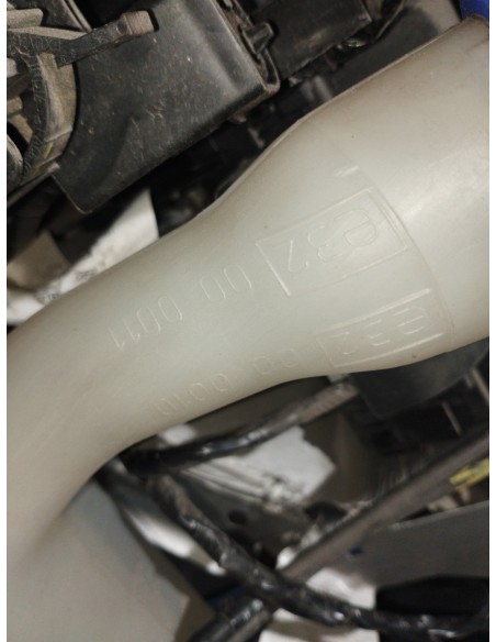 Recambio de deposito limpia para ford ka+ ultimate referencia OEM IAM 2233209  