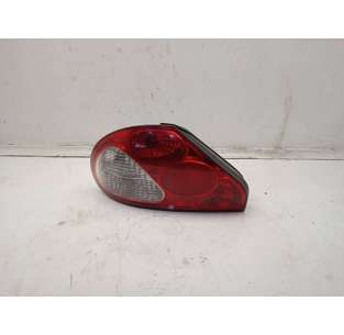 PILOTO TRASERO IZQUIERDO...