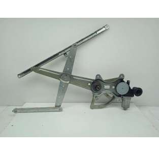 ELEVALUNAS DELANTERO...