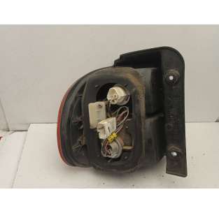 PILOTO TRASERO DERECHO... 2