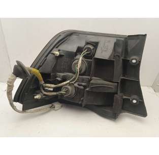 PILOTO TRASERO DERECHO... 2