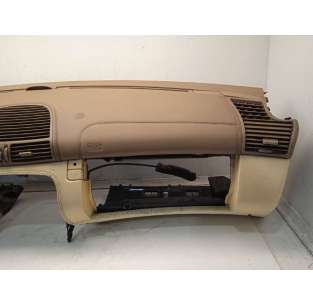 SALPICADERO MERCEDES-BENZ... 2