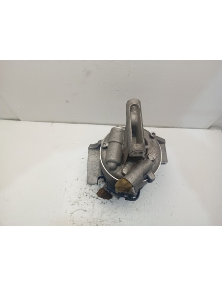 Recambio de compresor aire acondicionado para renault twingo iii 0.9 energy referencia OEM IAM A4538307000  