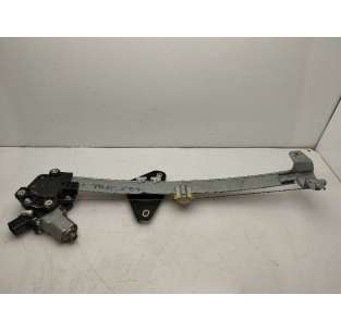 ELEVALUNAS TRASERO...