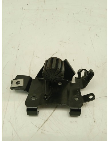 Recambio de plastico para bmw r 1200 rt r 1200 rt referencia OEM IAM 16118534866  