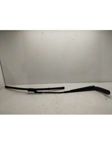 BRAZO LIMPIA DELANTERO DERECHO -...