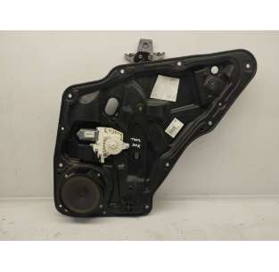 ELEVALUNAS TRASERO DERECHO...