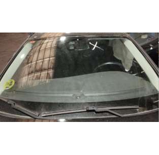 PARABRISAS VOLVO V40...