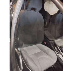 ASIENTO DELANTERO DERECHO...