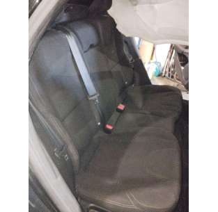 ASIENTOS TRASEROS VOLVO V40...