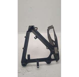 TRAVESAÑO INFERIOR PORSCHE... 2