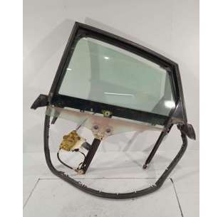 ELEVALUNAS TRASERO...