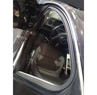 GOMAS CONTORNO PUERTA AUDI... 2