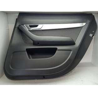 GUARNECIDO PUERTA TRASERA...