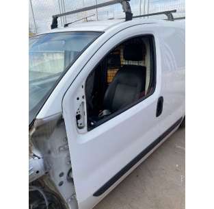 PUERTA DELANTERA IZQUIERDA...