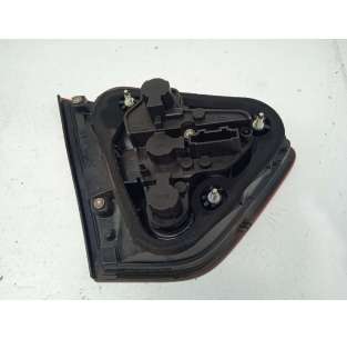 PILOTO TRASERO DERECHO... 2