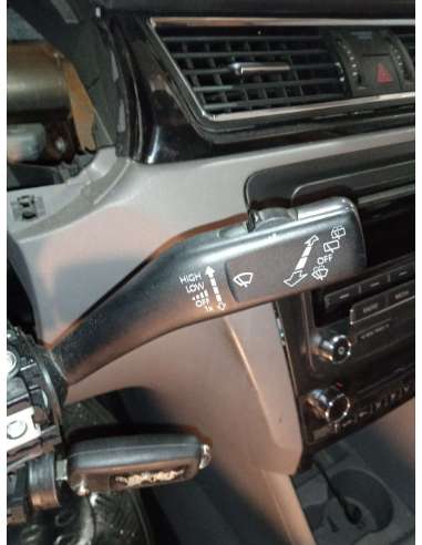MANDO LIMPIA SEAT TOLEDO (KG3) Style...