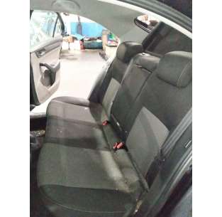 ASIENTOS TRASEROS SEAT...