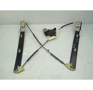 ELEVALUNAS DELANTERO...