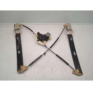 ELEVALUNAS DELANTERO...