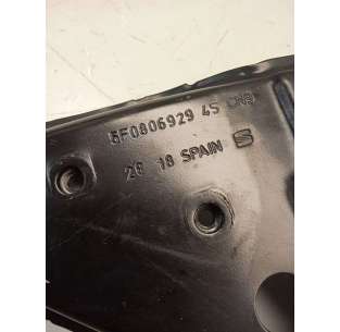 SOPORTE FARO DERECHO SEAT... 2