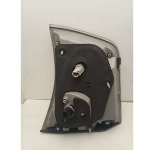 PILOTO TRASERO DERECHO... 2