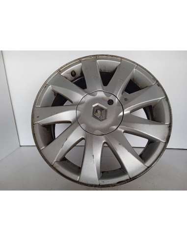 LLANTA - 799710 / 8200560559