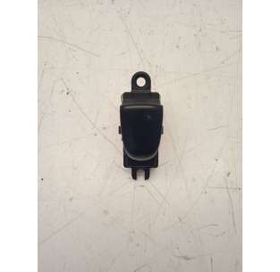 MANDO ELEVALUNAS TRASERO...