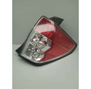 PILOTO TRASERO DERECHO...