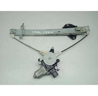 ELEVALUNAS TRASERO DERECHO...