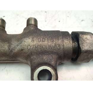 RAMPA INYECTORA SUBARU... 2