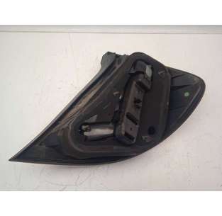 PILOTO TRASERO IZQUIERDO... 2