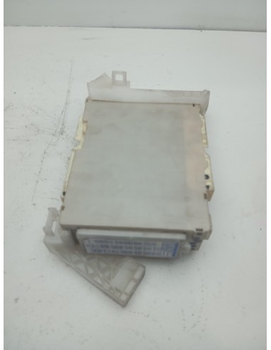 Recambio de modulo electronico para toyota prius+ eco referencia OEM IAM 8273047550  