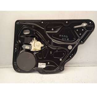 ELEVALUNAS TRASERO DERECHO...