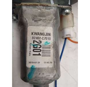 ELEVALUNAS DELANTERO... 2