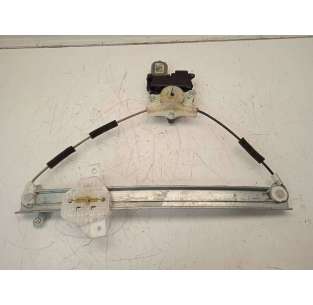 ELEVALUNAS DELANTERO... 2