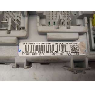 CAJA RELES / FUSIBLES... 2