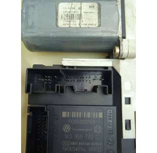 ELEVALUNAS DELANTERO... 2