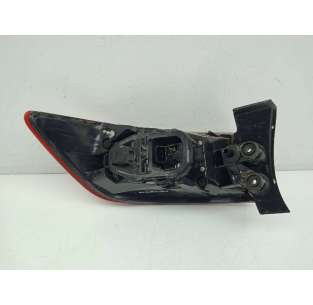 PILOTO TRASERO DERECHO -... 2